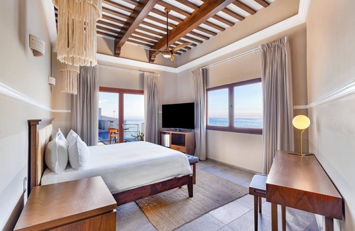 Downtown Mazatlan Hotel | Casa Lucila Mazatlán Curamoria Collection - Adults Only