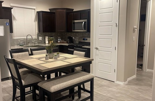 Rio Rancho House | Casa Madera: tu hogar lejos de casa