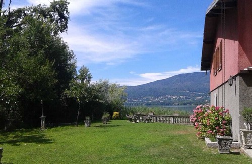 Cazzago Brabbia Cottage | "Casa Magda" entire chalet / cottage with direct access to Lake - ex boathouse