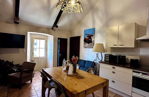 Porticciolo Apartment | Casa Marelina - Fisherman's house in Centuri harbour