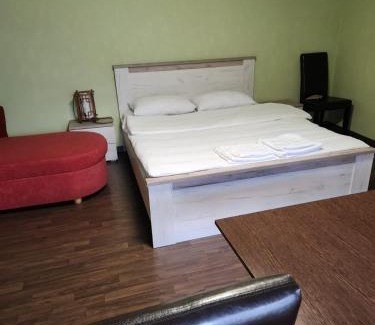 Orlat House | CASA Maria