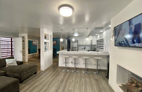 Valle Dorado House | Casa Marina, Large private parking, comfortable and spacious, close to the beach and everything.