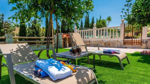 Guaro Villa | Casa Maza Guaro by Ruralidays