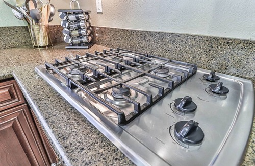 Palmdale House | CASA MUCHO : close to LA adventures and nature