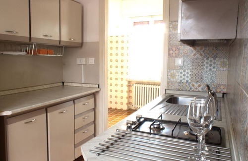 Peschiera del Garda Apartment | 'Casa Natalia' vacation House with self catering apartment Garda lake