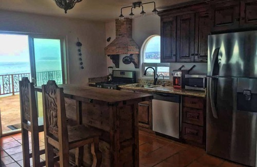 Playas de Rosarito Villa | Casa Noches de Verano beach house - Pool & jacuzzi