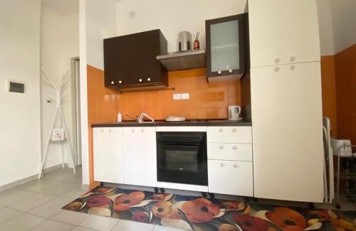 Borgo Dora Apartment | Casa Noè - cozy home with big terrace and private box