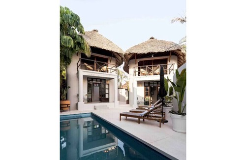 Hidalgo Villa | Casa Nopal-Private Pool, Steps to Beach-Now Open!