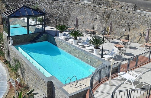 La Spezia House | Casa Nuria C: A modern and graceful studio apartment which faces the sun and the sea, with Free WI-FI.