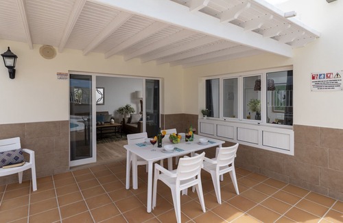 Matagorda House | Casa Olivina, Heated Pool - WiFi - Air Conditioning