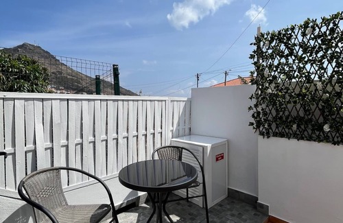 Machico House | Casa Pão - walking distance from the city centre, free parking for two cars