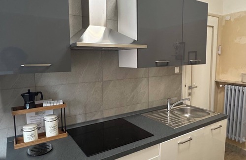 San Giovanni-Chiadino-Rozzol Apartment | Casa particular 40-relax and comfort with parking space.