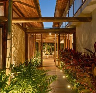 Castelo da Torre House | Casa Pedra do Sol