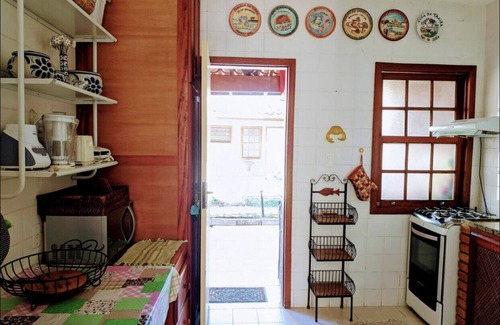 Paraty House | Casa Peixinho Vermelho: cozy duplex house 5 minutes from the historic center