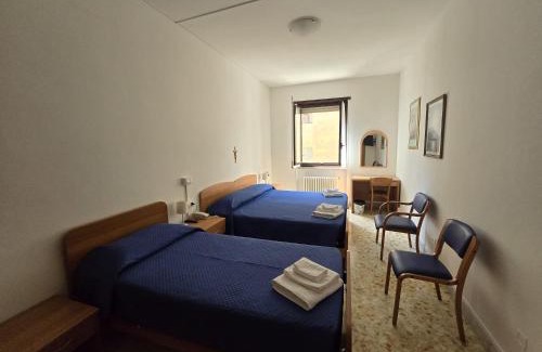 Rione XVI Ludovisi Hotel | Casa Per Ferie Casa Cabrini