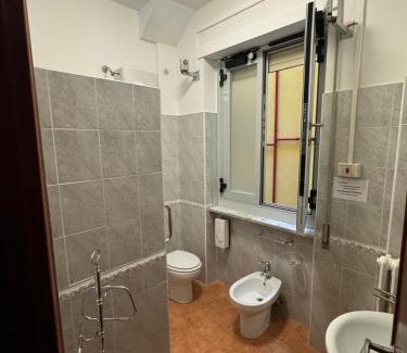 Rione XVI Ludovisi Hotel | Casa Per Ferie Casa Cabrini