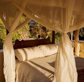 Todos Santos House | Casa Piedra - Close To The Beach!