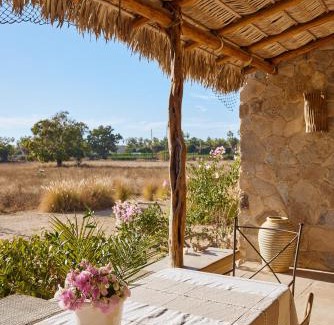 Todos Santos House | Casa Piedra - Close To The Beach!