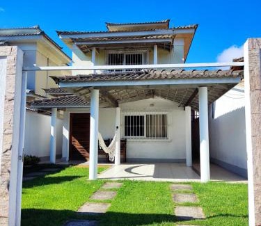 Niteroi House | Casa Piscina em Condomínio 5min Praia ITACOATIARA.