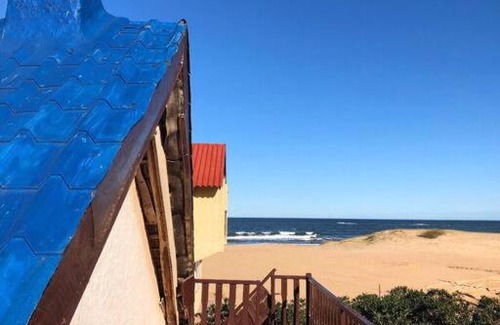 Punta del Diablo House | Casa Punta del Diablo sobre La Viuda