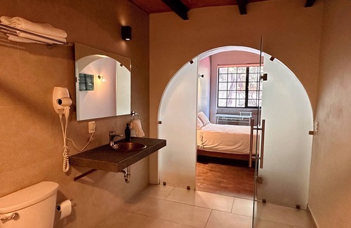 Zona Rosa Hotel | Casa Raffaello CAPRI Private Room #1