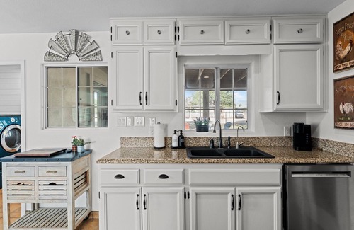 Waddell House | Casa Ranchito lil bit country