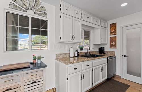 Waddell House | Casa Ranchito lil bit country