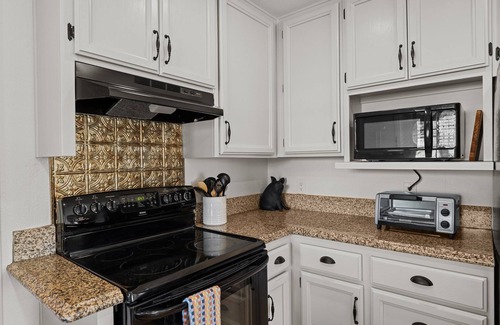 Waddell House | Casa Ranchito lil bit country