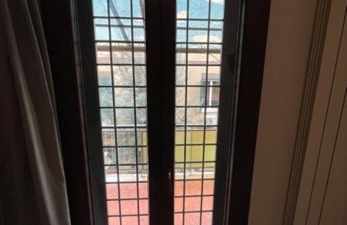 Quartiere XXVII Primavalle Apartment | Casa Rosa cozy apartment within walking distance of the Vatican.