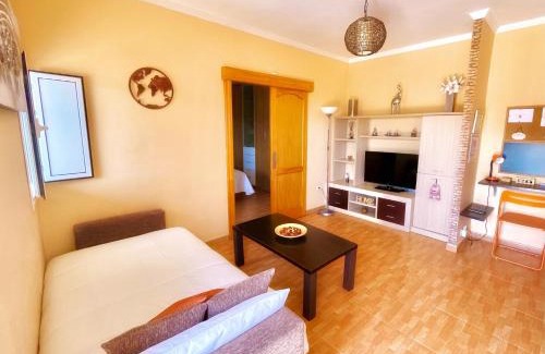 Teror Apartment | CASA ROSALÍA. APARTAMENTO CON VISTAS A LA MONTAÑA
