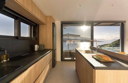 Katouna Villa | Casa Rosemary - Two Bedroom Villa, Sleeps 4