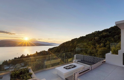 Katouna Villa | Casa Rosemary - Two Bedroom Villa, Sleeps 4