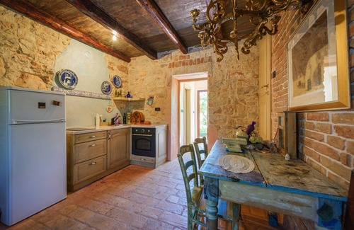 Rosini House | Casa Rossa in Nova Vas