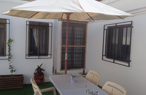 Caudete de las Fuentes Cottage | Casa Rural Alegria, a home in the mountains and close to the beach
