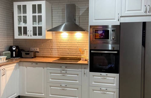 Granja de Torrehermosa House | Casa Rural LA Granja Espaciosa Moderna Tranquila Piscina