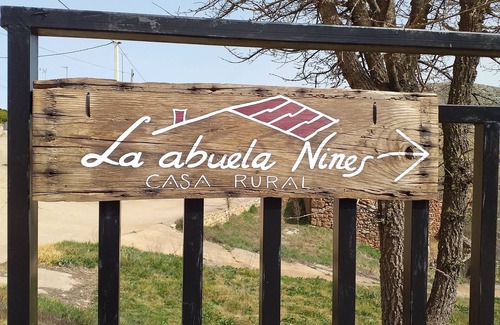 Ligos House | Casa Rural de Alquiler Completo