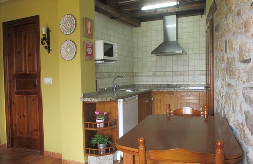 San Martin de Bada Cottage | Casa Rural El Jondrigu