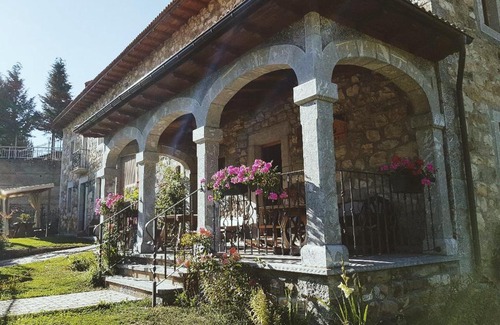 Buron House | Casa Rural El Puente