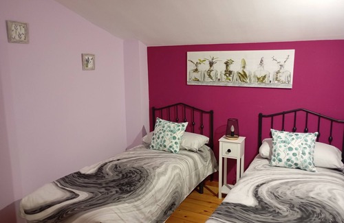 Huermeces del Cerro House | CASA RURAL LA CORNEJA