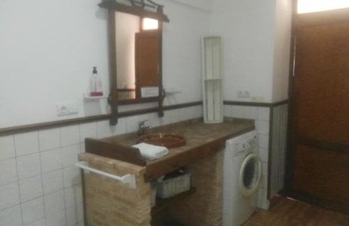 Argamasilla de Alba House | Casa Rural la Quinteria de Sancho piscina para tres apartamentos