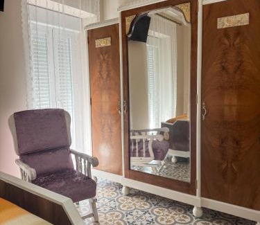 Hornachos House | Casa Rural Maestra Anita Pérez