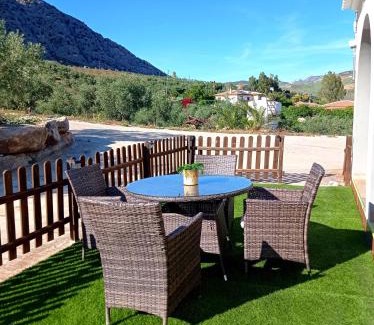 Valle de Abdalagis House | Casa rural Rocío - Caminito del Rey