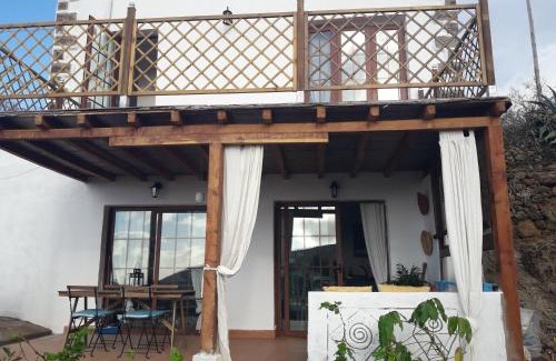 Mocanal House | Casa Rural SUNSET