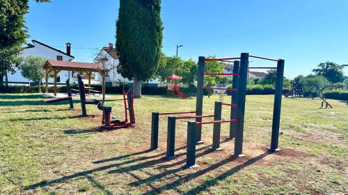 Buici Apartment | Casa Rustica