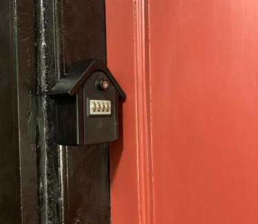 San Vincenzo Apartment | Casa San Vincenzo, un nido nel cuore di Genova.