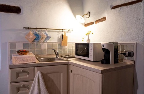 Austis House | Casa storica Austis, Sardegna