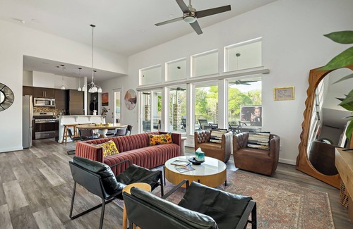 Pleasant Valley House | Casa Sueño: Pool |SPA| Outdoor Movie ~ Golf Course