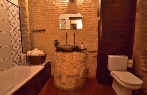 Santa Cruz House | Casa Tenorio Barrio de Santa Cruz