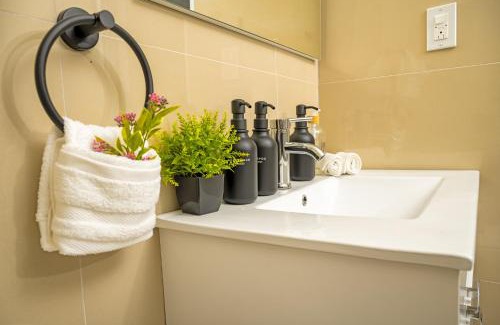 Levittown House | Casa Toñita