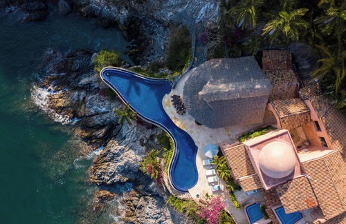 Zihuatanejo Villa | Casa Tomasina: Staffed Oceanfront Estate with Giant Infinity Pool + Views